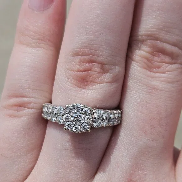 14K White Gold Diamond Halo 2 Row Engagement Ring 1.02TCW Size 6.75